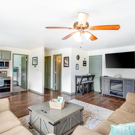 Ocean Breeze & Clam Pad Apartment โอเชียนชอร์ส ภายนอก รูปภาพ