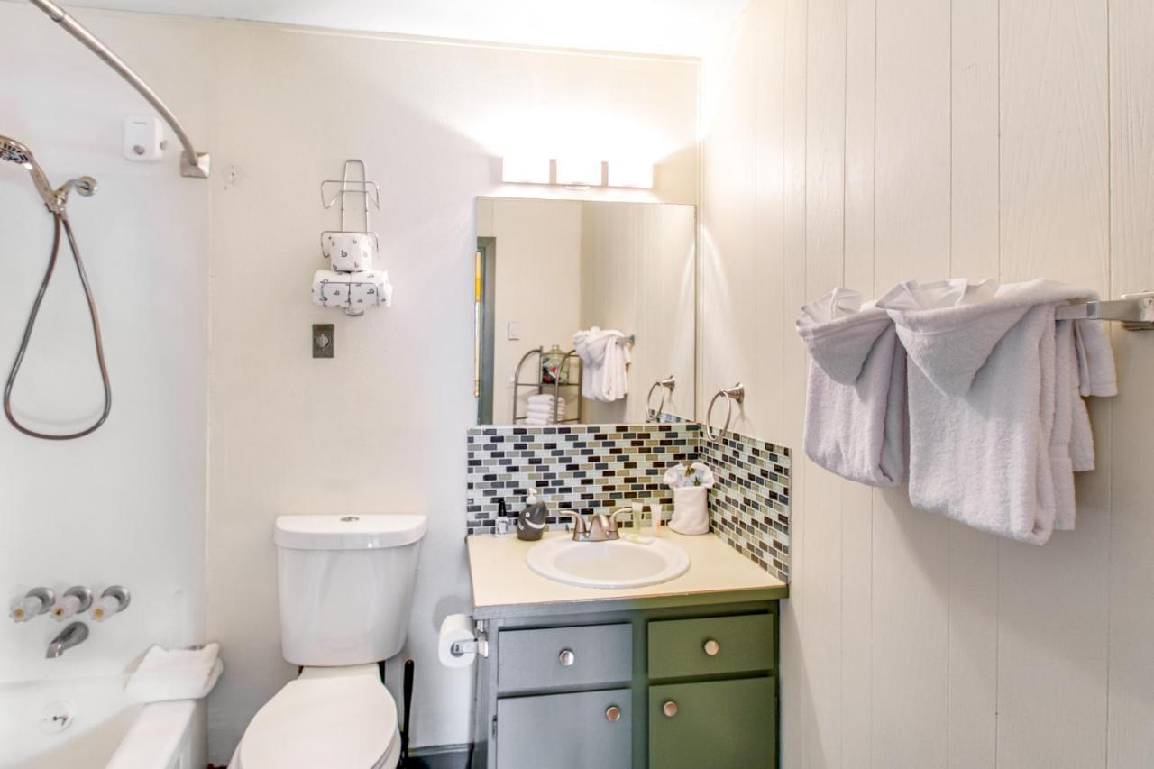 Ocean Breeze & Clam Pad Apartment โอเชียนชอร์ส ภายนอก รูปภาพ