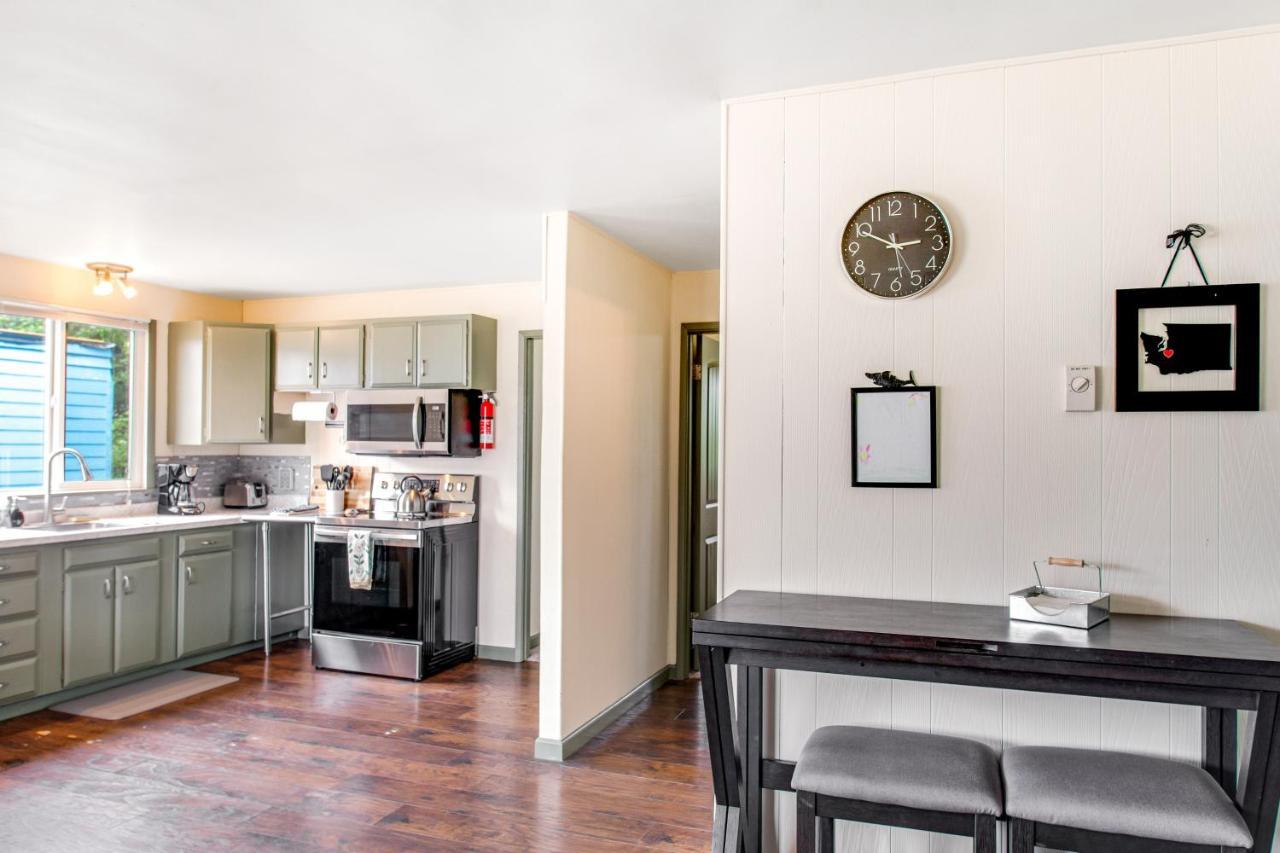 Ocean Breeze & Clam Pad Apartment โอเชียนชอร์ส ภายนอก รูปภาพ